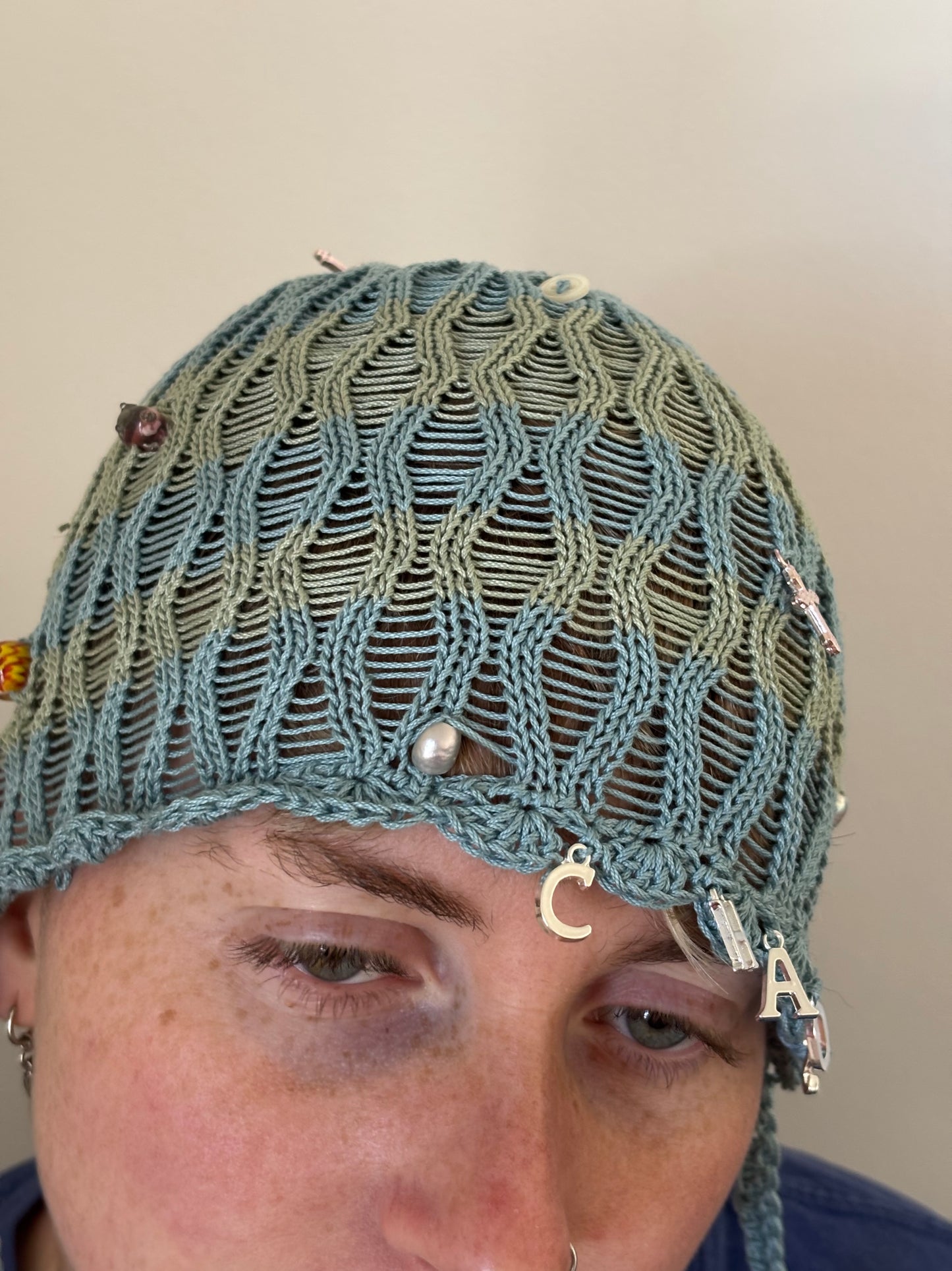 Chaos summer bonnet