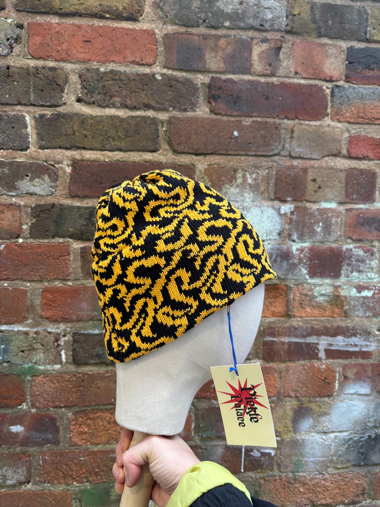 Worm vortex fisherman beanie !!