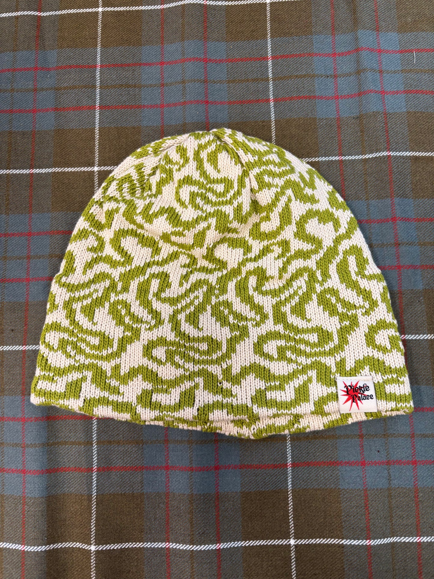 Worm votex beanie