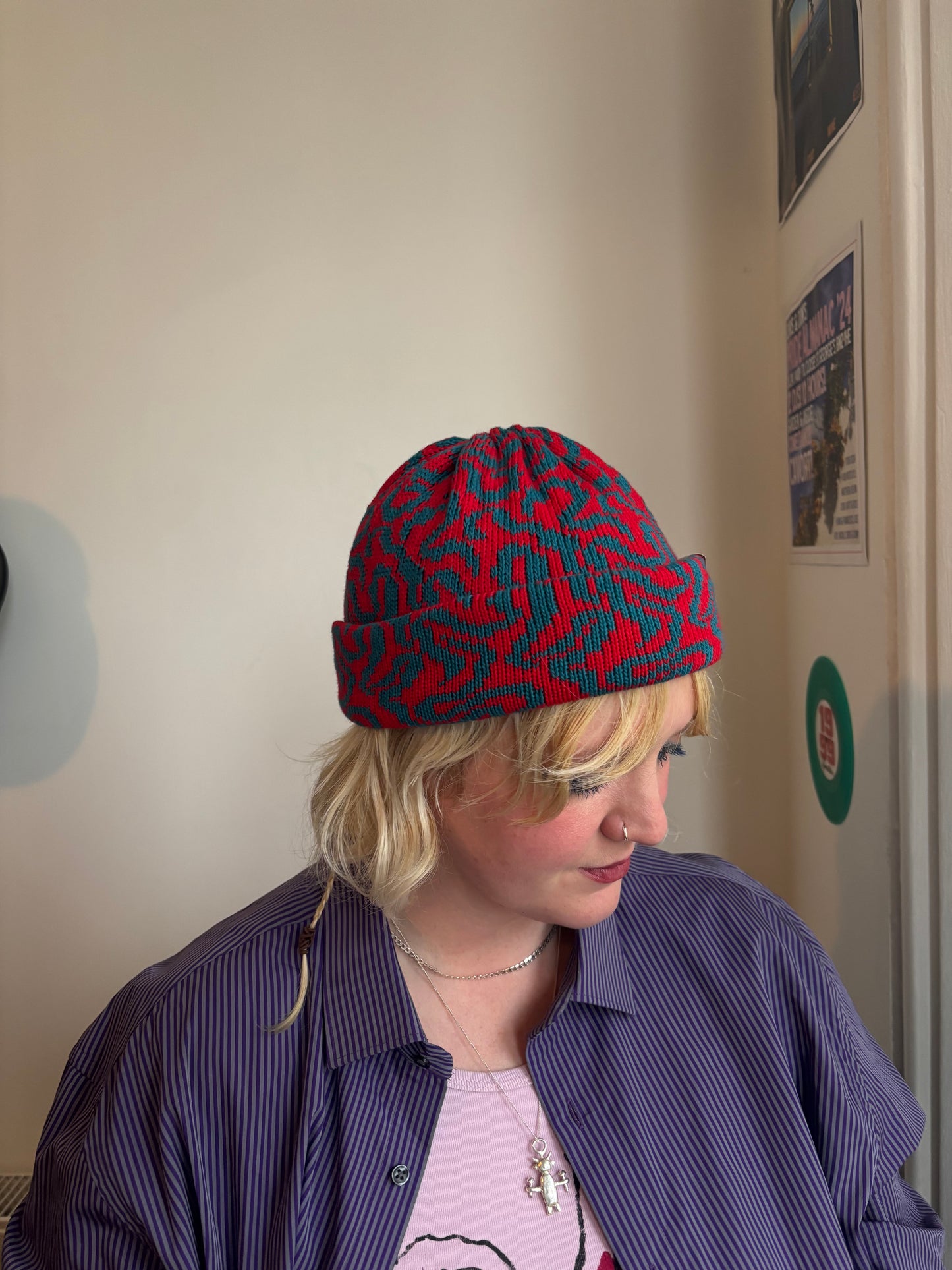 Worm vortex fisherman beanie