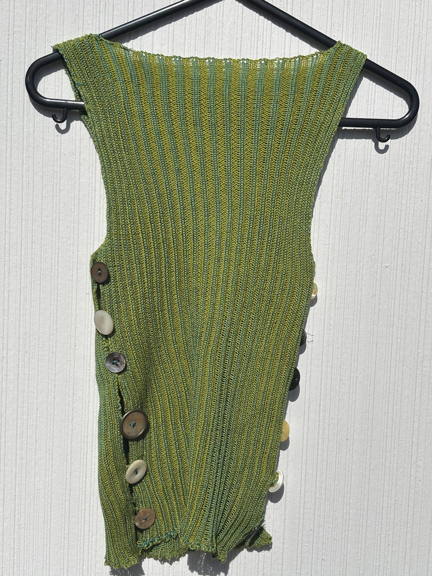 Shape shifter vest
