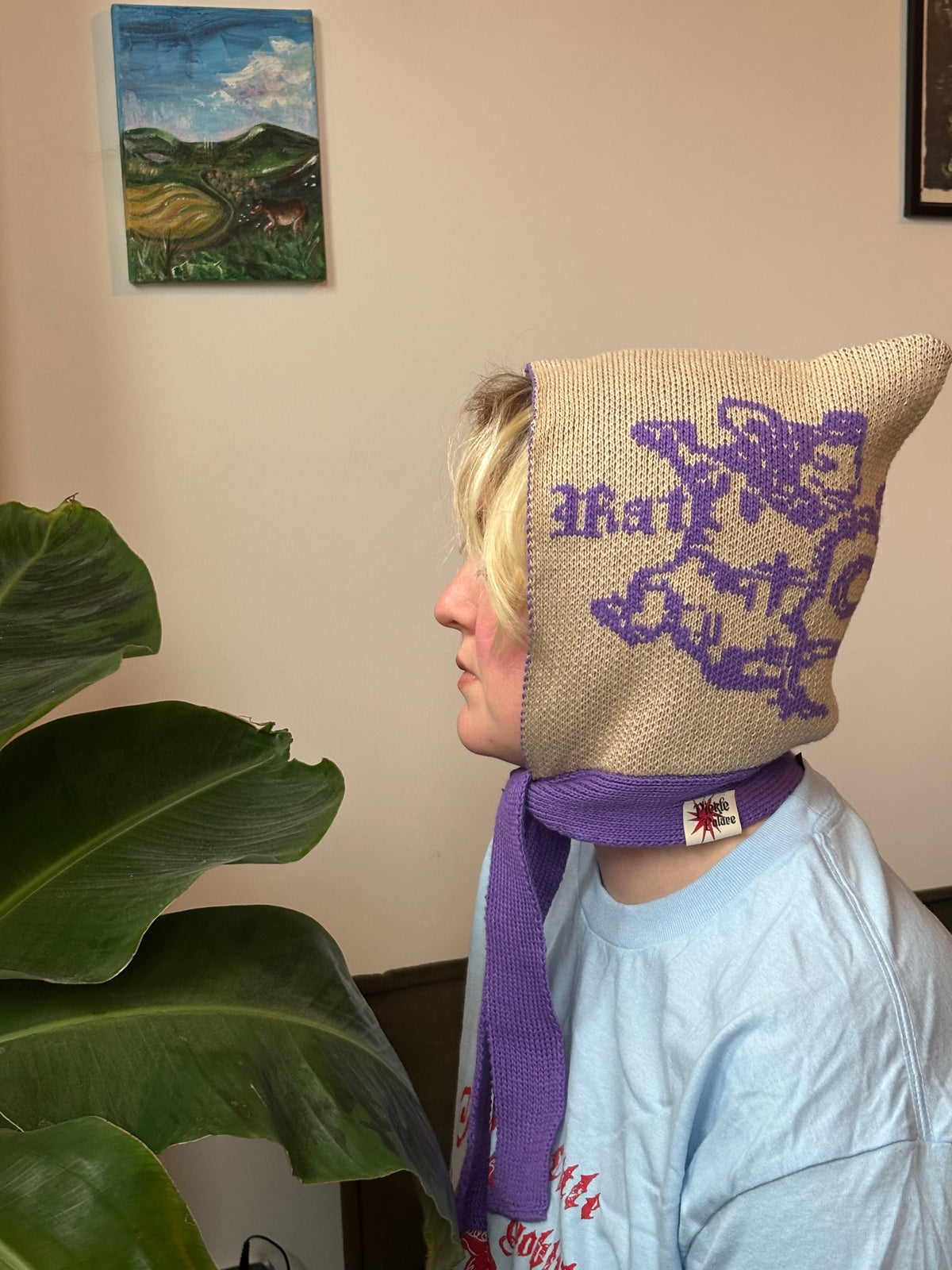 Dancing Rat Hood