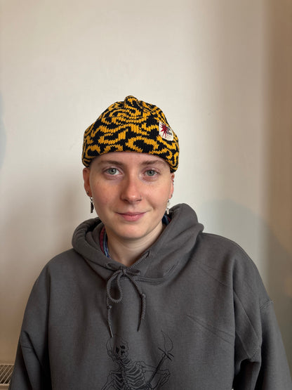 Worm vortex beanie electric