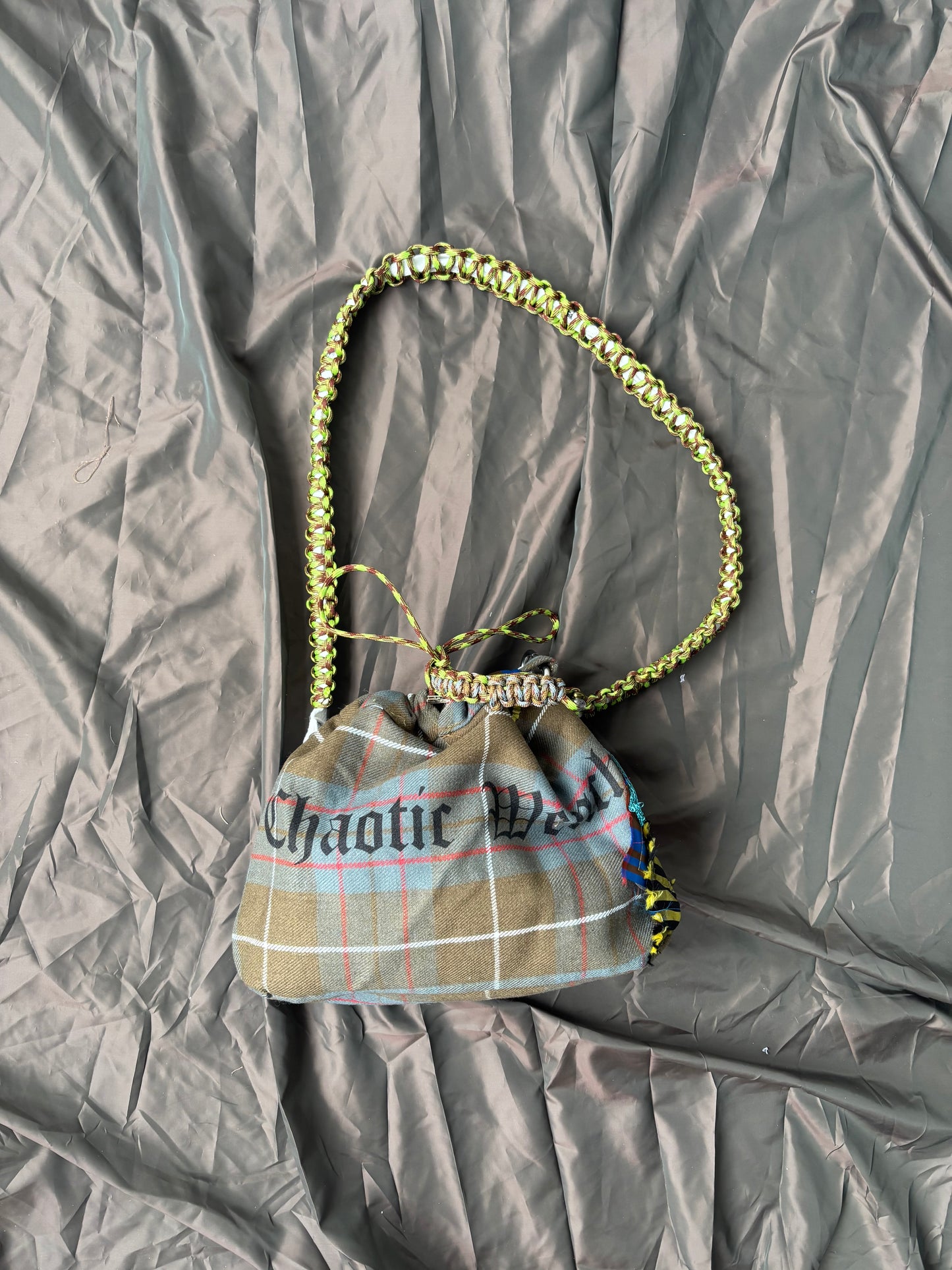 Chaotic wench scrap bag!