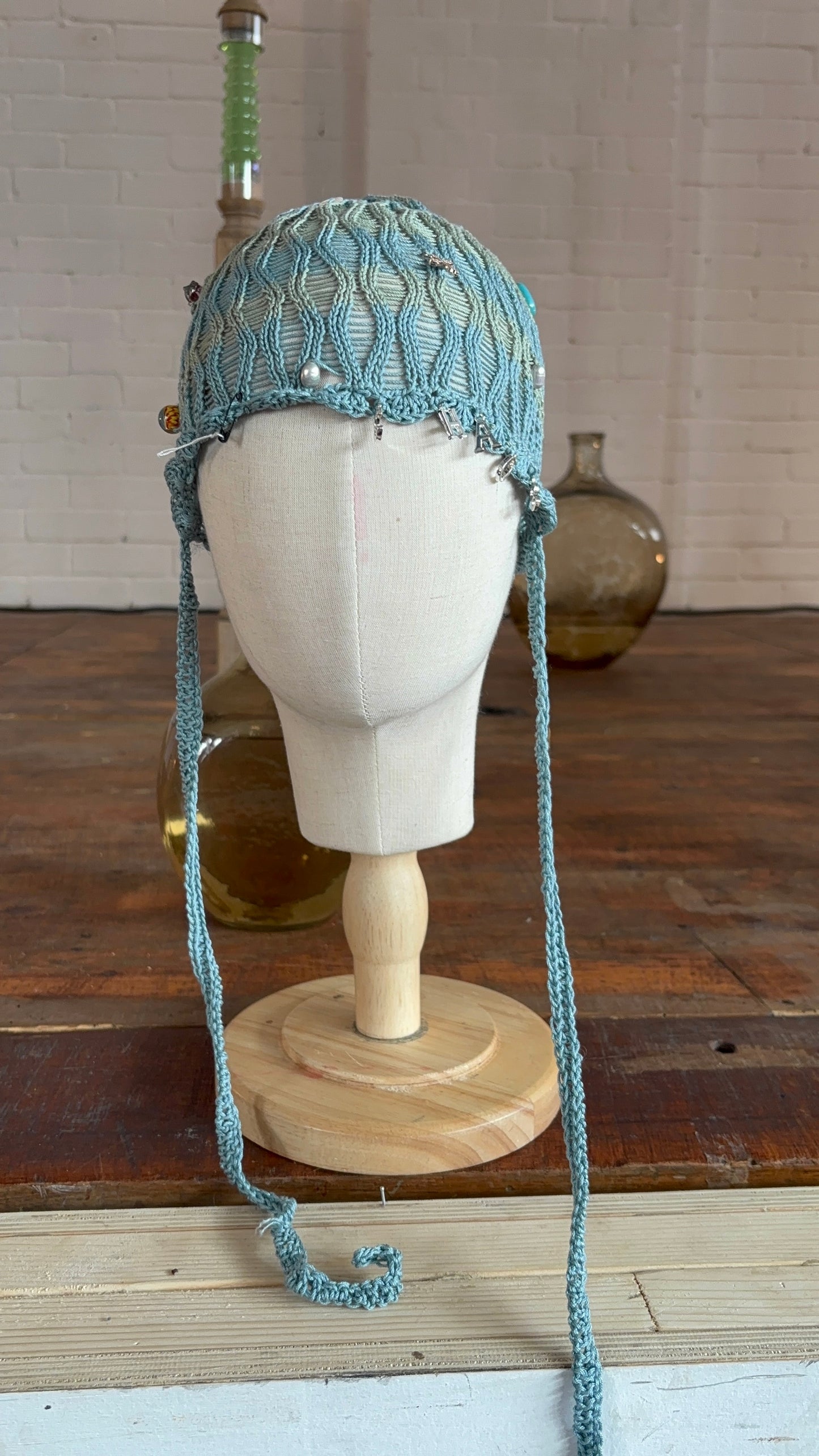Chaos summer bonnet