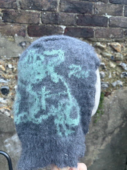 Mohair medieval rats bonnet