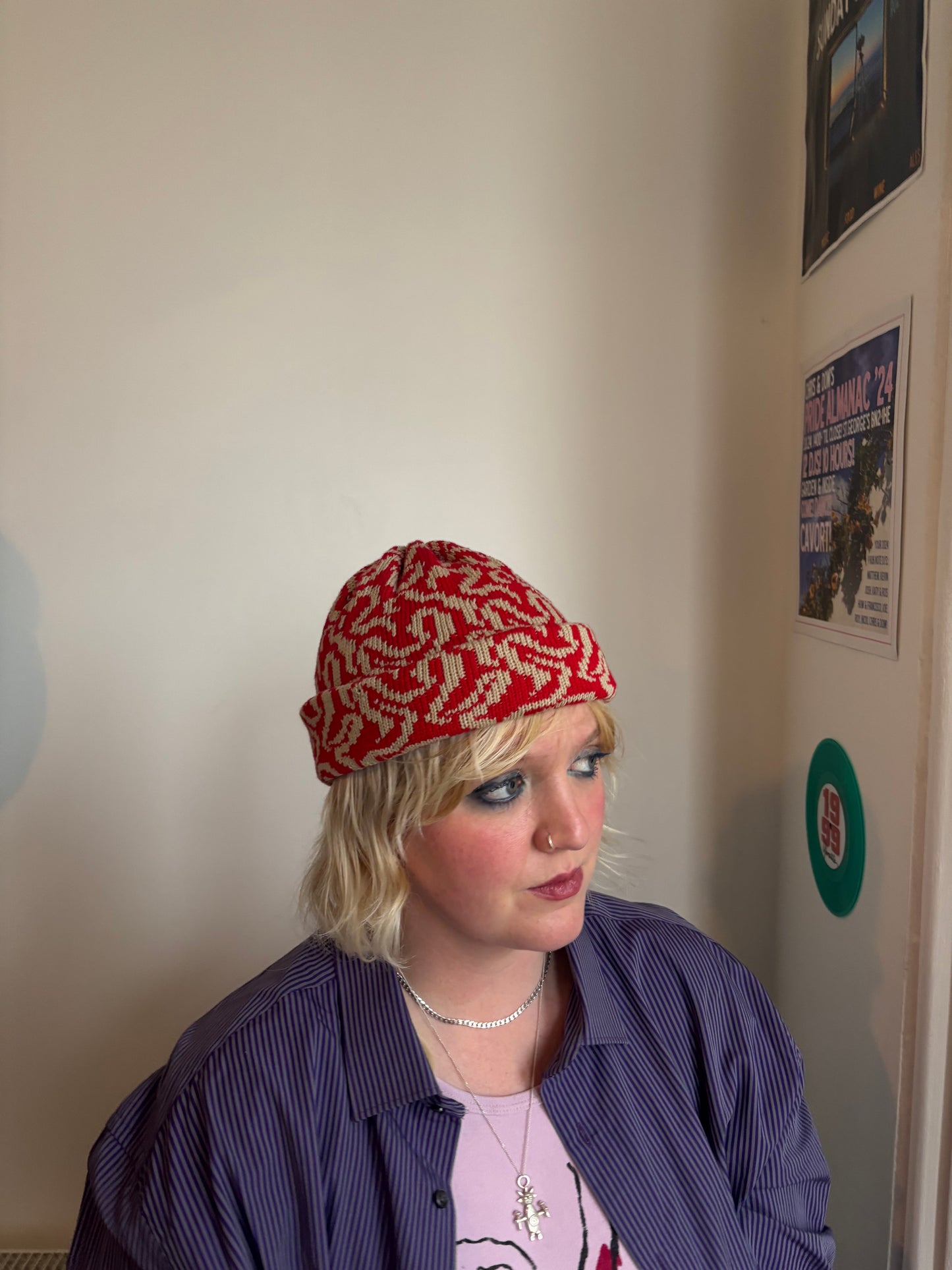 Worm vortex fisherman beanie